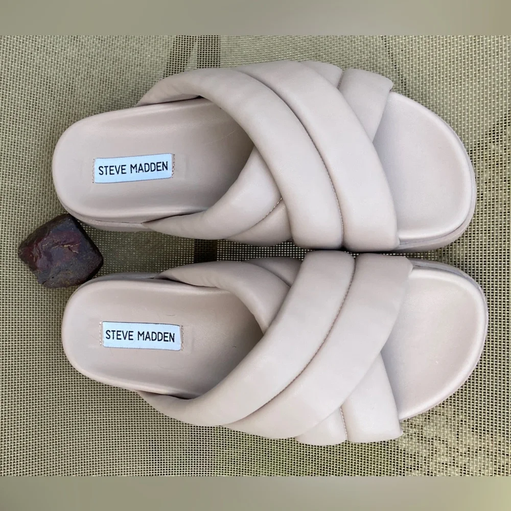 Gently-Worn Sz-8 Steve Madden Beige/Pink Chunky Sandals-No Scuffs/Stains/Flaws🙌 - Picture 9 of 16